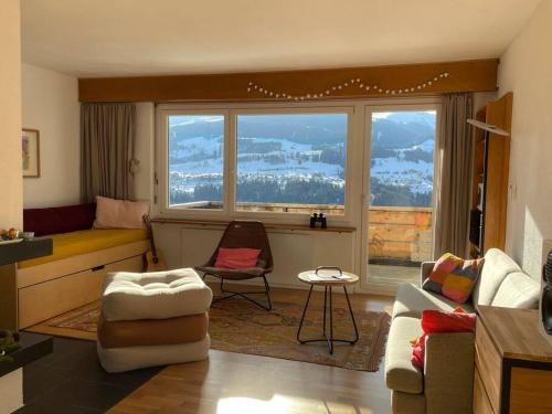 Tavanasa Apartment | Casa Splendusa - sonnige Wohnung in Brigels