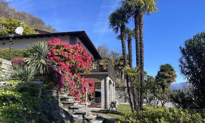 Cannobio House | Casa Stefanie Comfortable holiday residence