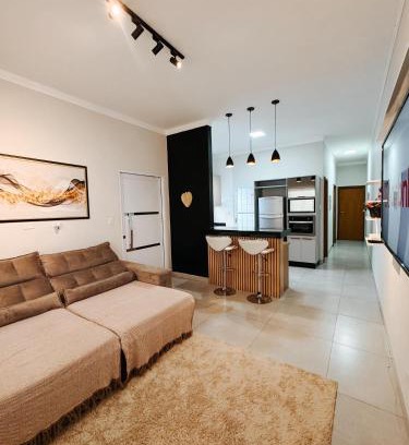 Tres Lagoas House | Casa super confortável 1 suite 1 quarto 2WC Cozinha completa Jardim Prox ao Shopping e ao Hospital Regional