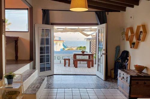 Ensenada House | CASA SURF - BEACHFRONT LIVING