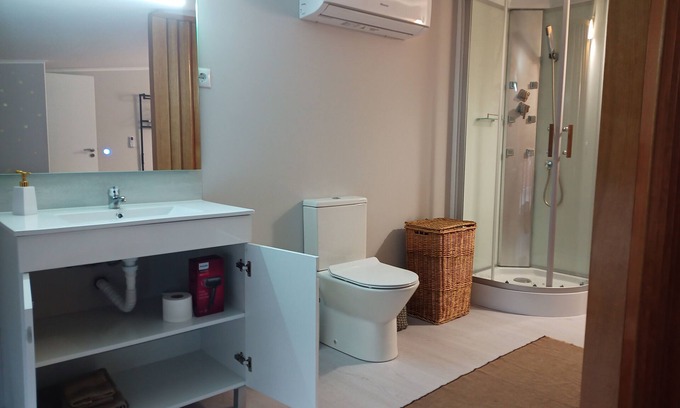 Mogadouro House | Casa Tí Carminda