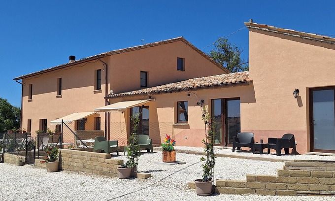 Monte Porzio Bed & Breakfast | Casa Talènt, dog-friendly vacation rental in the heart of Le Marche!
