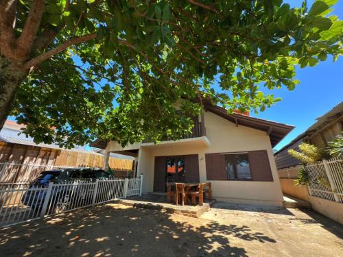 Balneario Gaivota House | Casa temporada a 50m da beira mar