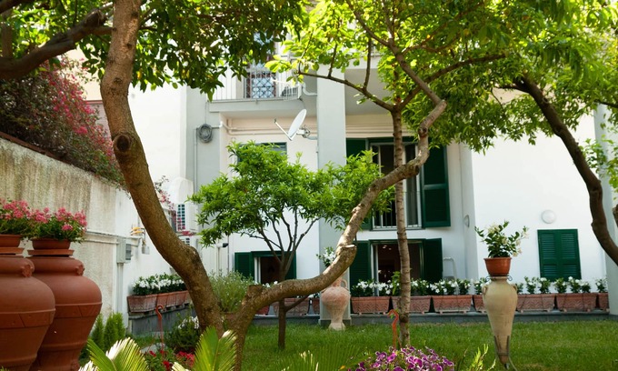 Torre Annunziata Apartment | Casa Teresinella Garden