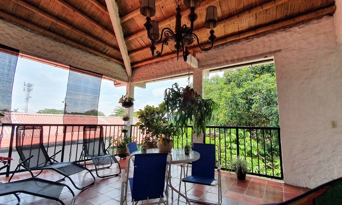 San Sebastian de Mariquita House | Casa Tipo Colonial con Ambiente Natural