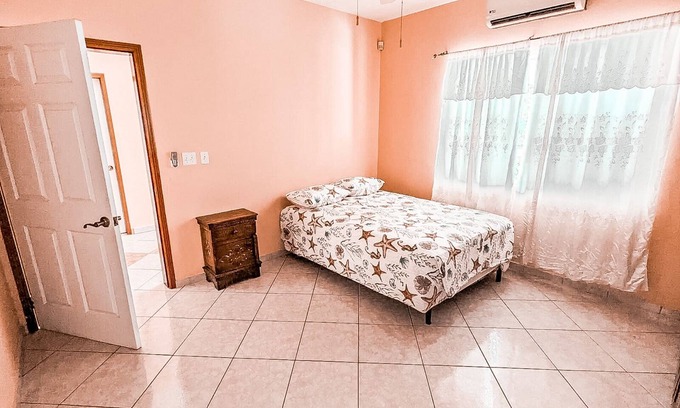 San Juan House | Casa Trébol en Tela