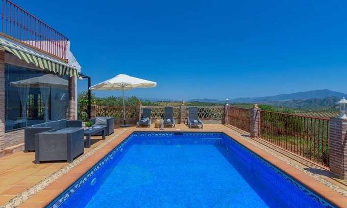 Alozaina Villa | Casa Trigueros Alozaina by Ruralidays