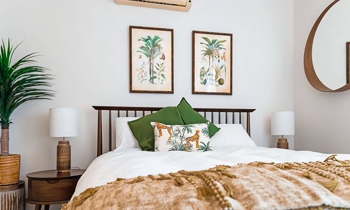 Sapphire Beach Apartment | Casa Tropicana, two bedroom apartment in Aqua Luna Resort with incredible ocean views.