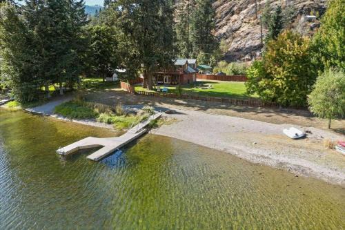 Rathdrum House | Casa Twin Lakes