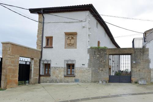 Valle de Yerri House | CASA URRA