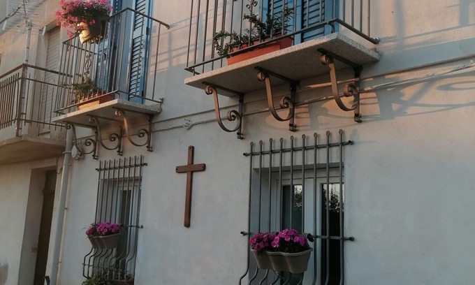 Villanova Strisaili House | "Casa Vacanze Bau Mela" with Mountain view and Shared Garden