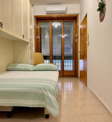 Laterza Apartment | casa vacanza con balcone