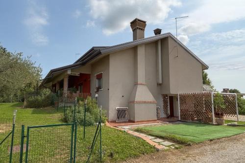 Salzano House | Casa Vacanza L'oasi