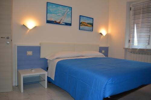 San Terenzo Monti Apartment | Casa Vacanza La Luna