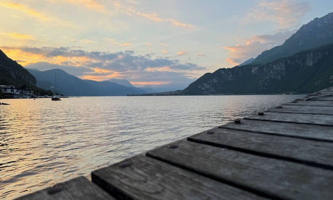 Moregge House | Casa Vacanze Al Piccolo Pontile "Como Lake"