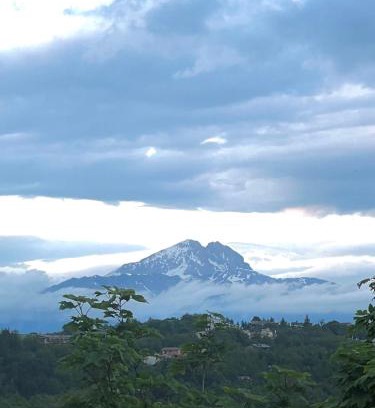 Rocca di Cambio Apartment | Casa vacanze Borgo Rondini