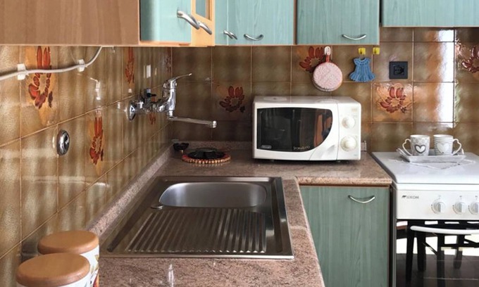 Orgosolo Apartment | Casa Vacanze Zarinu - Three Bedroom Apartment, Sleeps 8