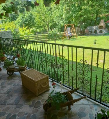 Eftimie Murgu House | Casa Valea Morilor