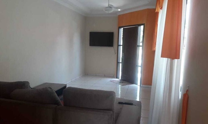 Foz do Iguacu House | Casa Verde, beautiful house in quiet location