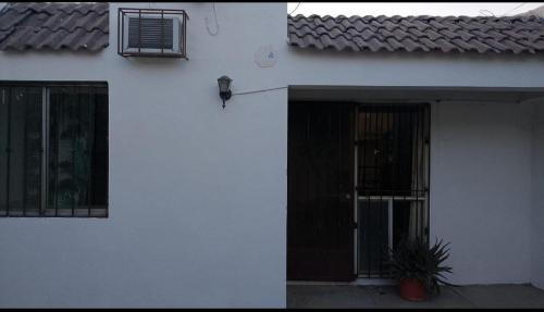 Gomez Palacio House | Casa Victoria