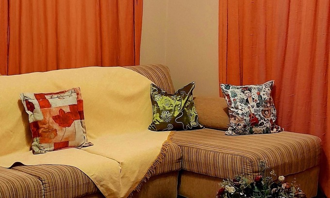 Floresta House | "Casa Vintage" comfort for family stays, privileged location.