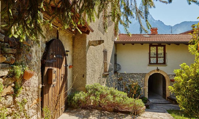 Capo di Ponte Bed & Breakfast | Casa Visnenza Bed & Breakfast