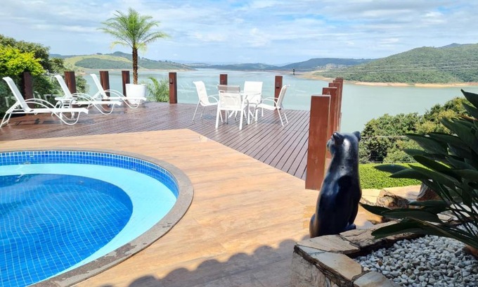 Capitolio House | Casa Vista de Escarpas em Escarpas do Lago - Capitólio MG