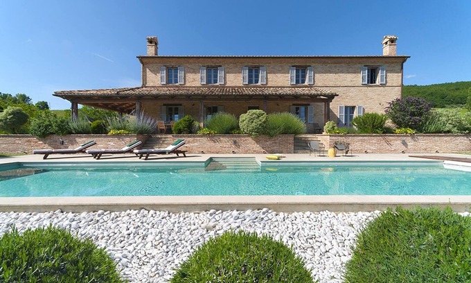 Matelica Villa | Casa Vita 8 by Marche Holiday Villas
