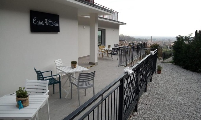 Romano d'Ezzelino House | Casa Vittoria Guest House