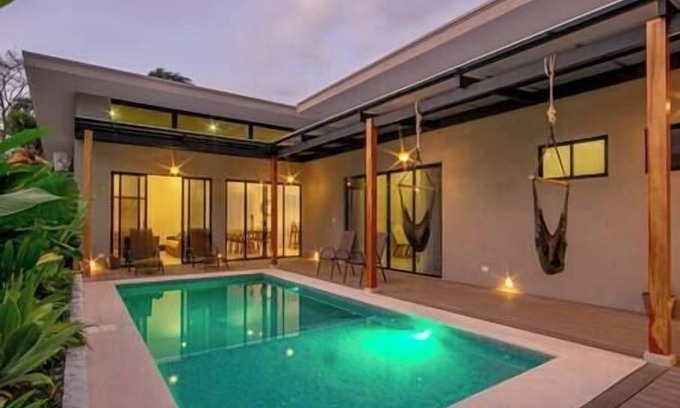 Barrio Pilo House | Casa Volcano La Fortuna