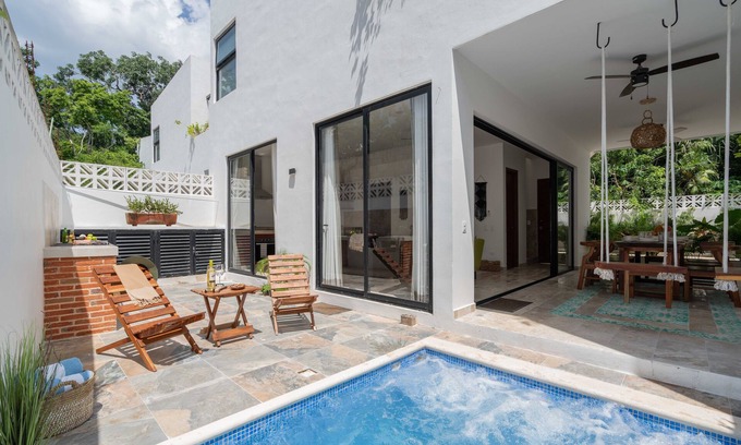 Villas Tulum House | Casa Yanen For 6 Private Jacuzzi & Parking walk distance Restaurants