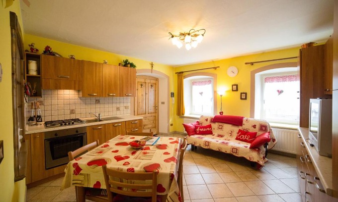 Comelico Superiore Apartment | Casa Zambelli
