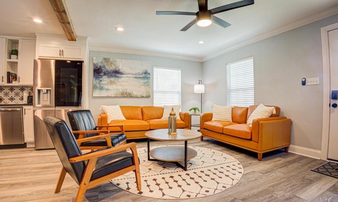 Waco Villa | Casablanca Waco