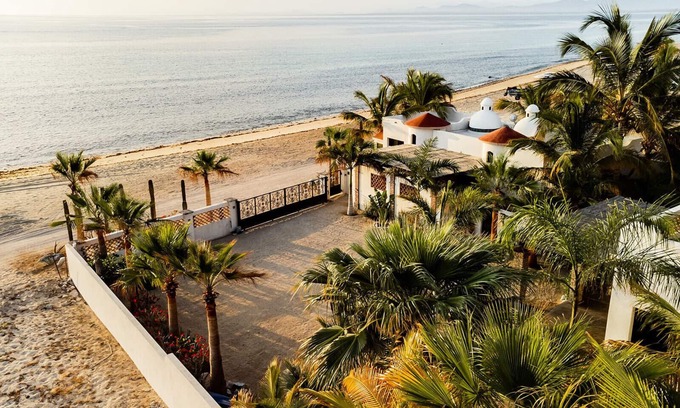El Sargento House | CASACORAZONmx Casita Sirena Beachfront Full Kitchen 175.00/n