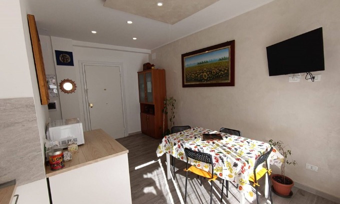 Casal Bertone Apartment | "Casal Home" Holiday Home