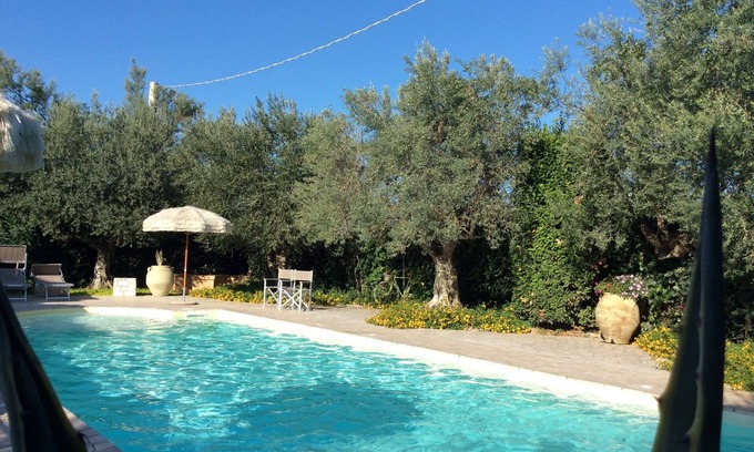 Pianella Apartment | "Casale Giacinta" ancient cottage between sea and mountains with swimming pool