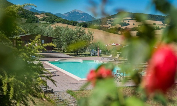 Pergola Villa | Casale Lucy 11 - Five Bedroom Villa, Sleeps 11