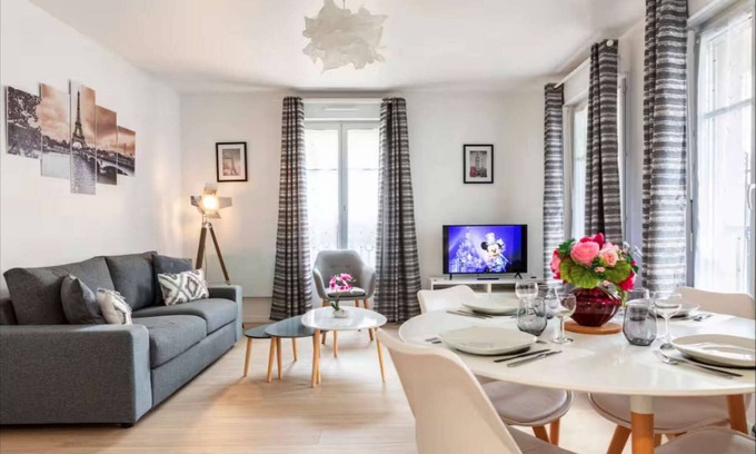 Bussy-Saint-Georges Apartment | Casaminnie - Apartment 8 minutes from Disneyland Paris