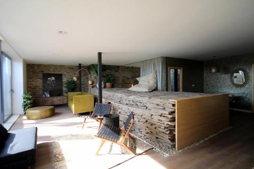 Outeiro de Rei House | CASAS DA FORTALEZA Casa da Muralla
