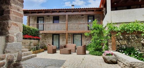 Sernancelhe House | Casas de Campo da Barroca