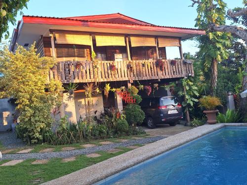 Clarin Bed & Breakfast | Casas de Ruumar Bed and Breakfast-Bar-Two rooms for family available