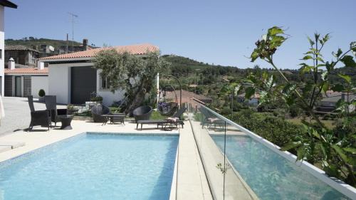 Freches House | Casas do Aidro