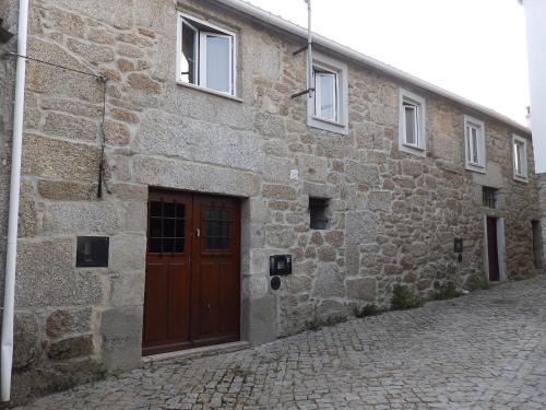 Lajeosa do Mondego Hotel | Casas do Durão-Memories House