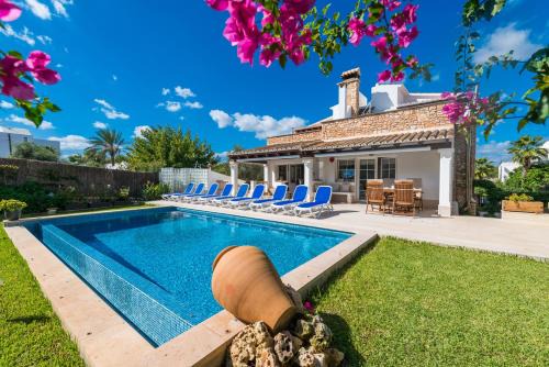Cala Marcal Villa | Casas Mari y Pili para 12 personas a unos 200 m de la playa