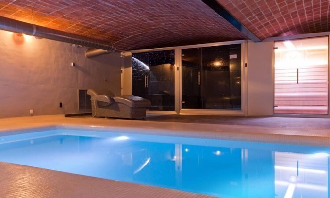 Capolat House | Casas Montañas - 2 Pools, Wellness & Luxury in the Pyrenees