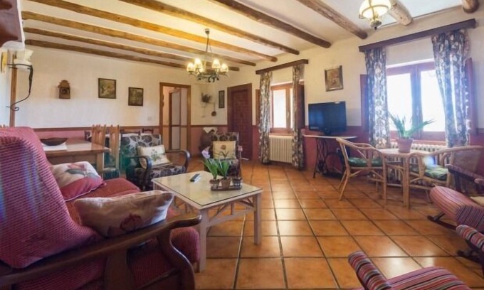 Caravaca de la Cruz Cottage | Casas Noguericas for 8 people