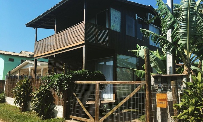 Praia do Rosa House | CASAS PAZ and AMOR - Complete Homes and Suites for you to relax in this paradise!