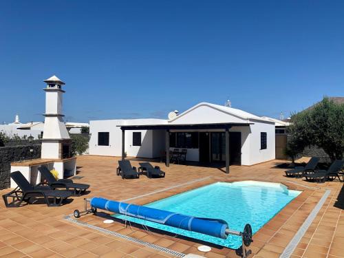 San Bartolome House | Casas Tomare II