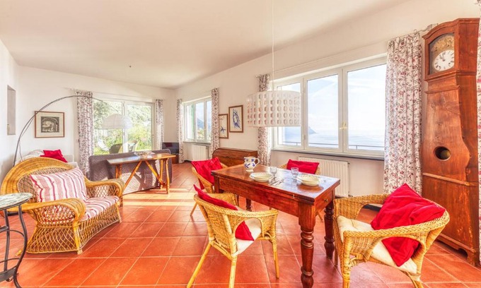 Pieve Ligure Apartment | CasaViva - Grande Bilocale vista mare con parcheggio - Pieve Alta