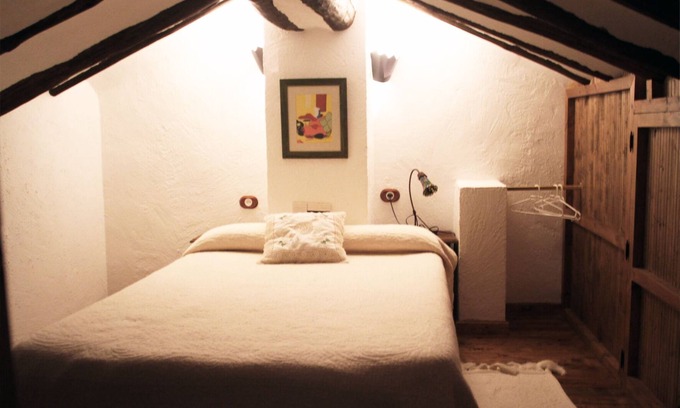 La Alqueria Apartment | Cascada Apartment: sound of life